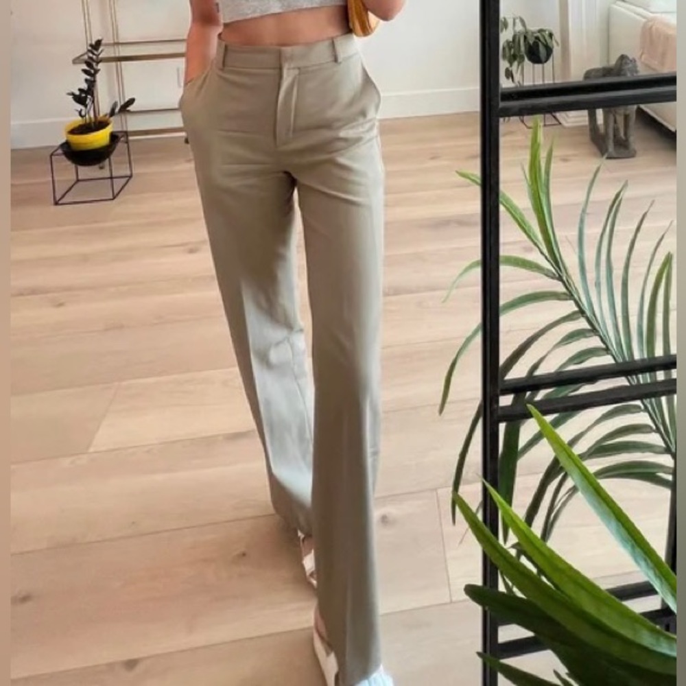 Aritzia Babaton Agency Pant - Taupe Beige